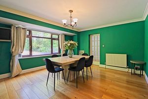 Dining Room- click for photo gallery